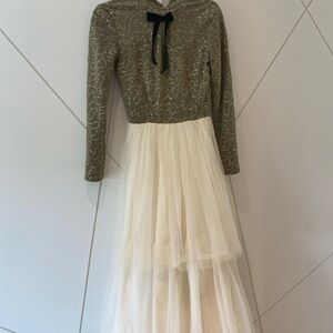 Wedding/ball gown